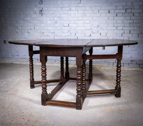 Charles II 17th Century Oak Gate Leg Table. - Harrington Antiques