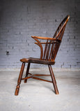 Georgian Saddle Seated Bow Back Windsor Chair, c.1800. - Harrington Antiques