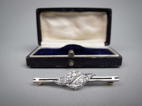 Mid-Century 18 Carat White Gold & Diamond Bar Brooch / Pendant. - Harrington Antiques