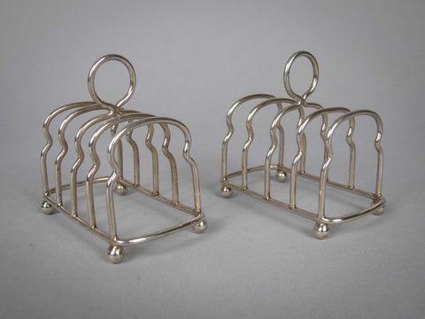 Pair of Sterling Silver Toast Racks by J. B. Chatterley & Sons, Birmingham, 1927. - Harrington Antiques